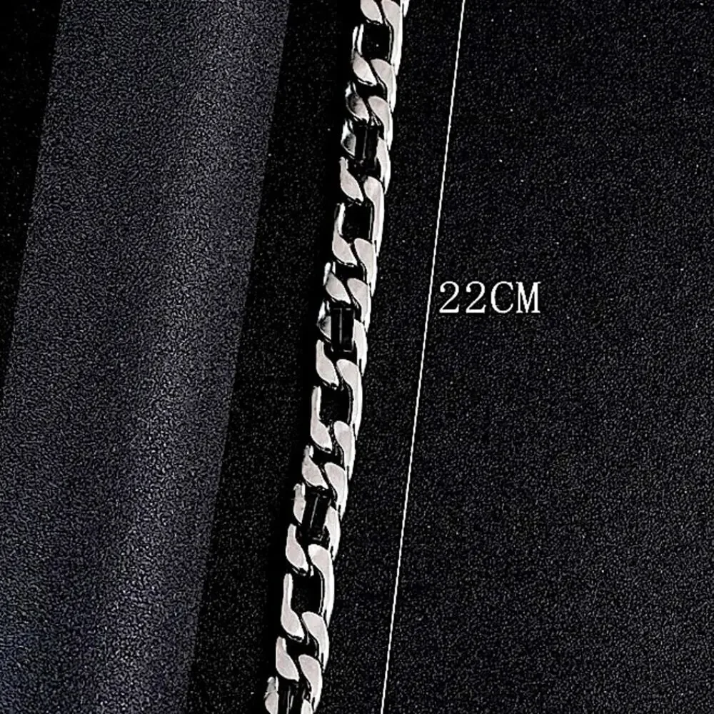 STAINLESS STEEL CHAIN LINK MINIMALIST BRACELET